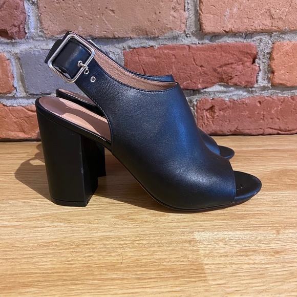 Halogen by Nordstrom Slingback Peep Toe Black Leather Chunky Heels - Picture 5 of 9